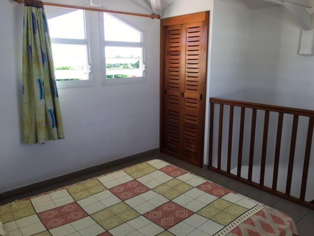 דירות Ravissant Duplex A Saint Francois מראה חיצוני תמונה
