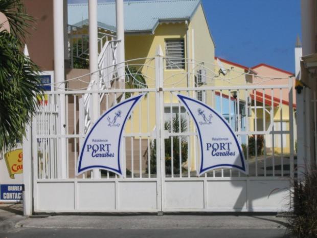 דירות Ravissant Duplex A Saint Francois מראה חיצוני תמונה